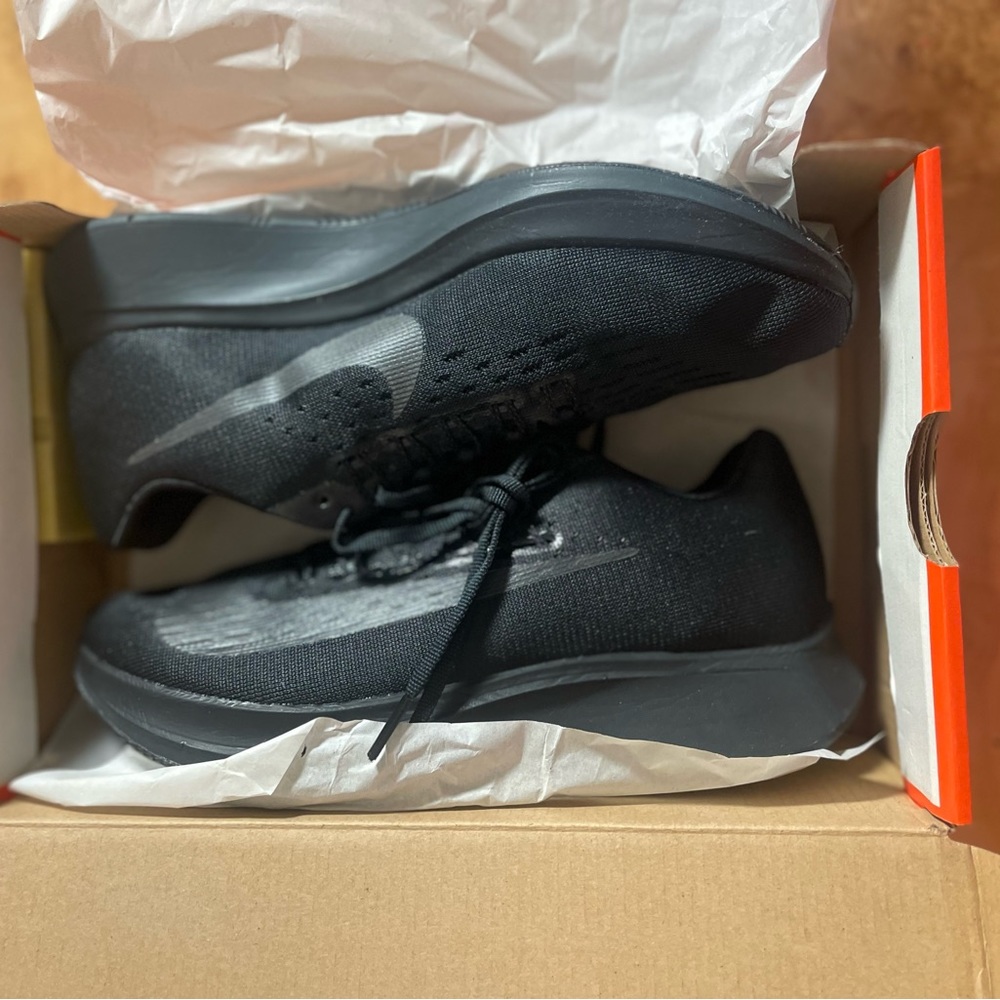 Nike Zoom Fly sz 6.5